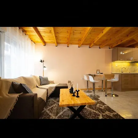 A F Small Maisonette Dráma