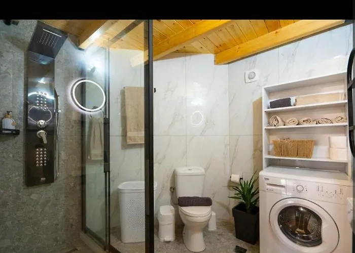 דירה A F Small Maisonette *